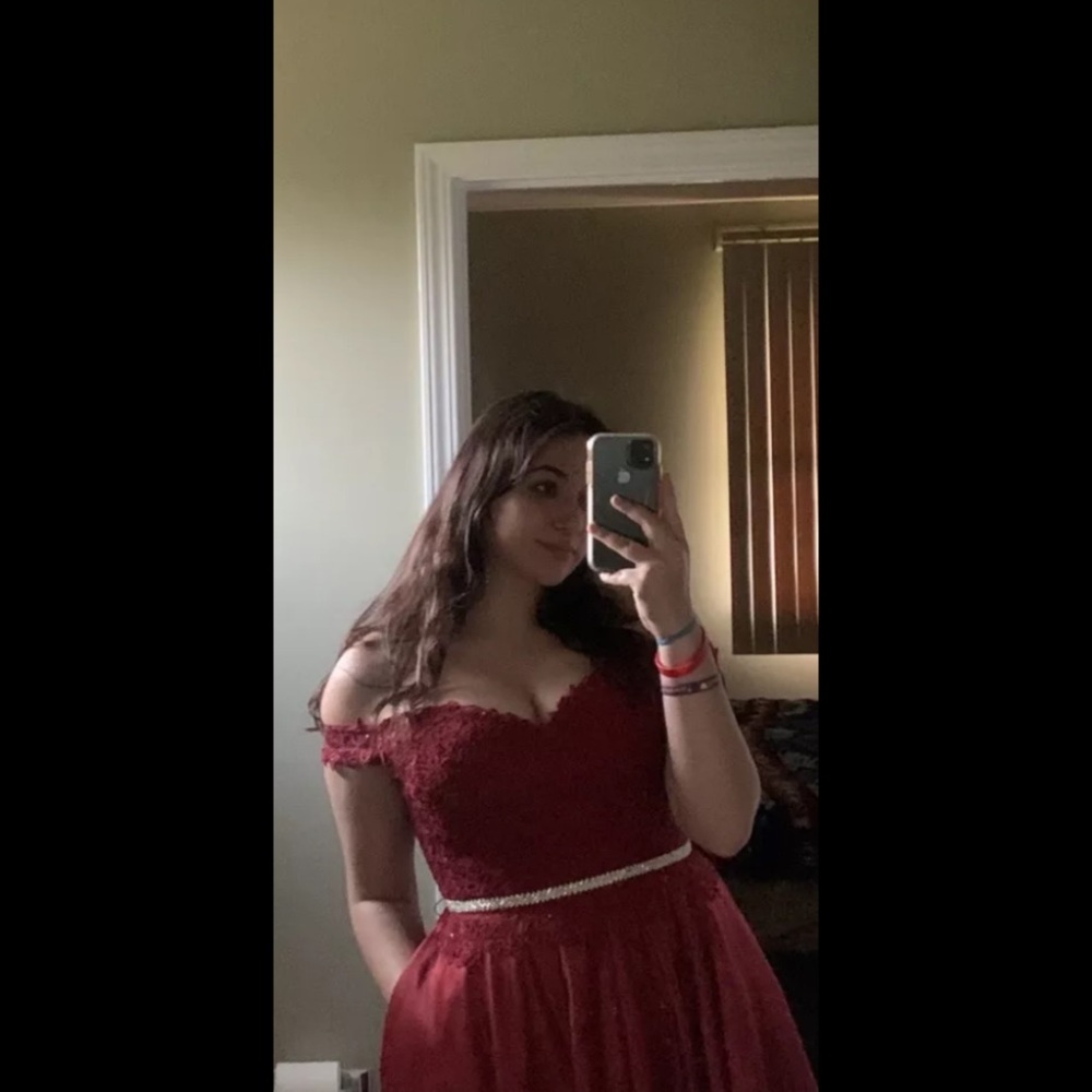 Elegant Off-Shoulder Red Dress